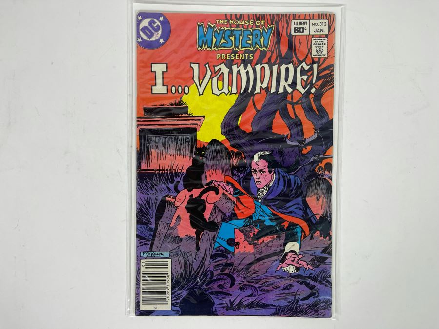 DC The House Of Mystery Presents I… Vampire! #312 Comic Book [Photo 1]