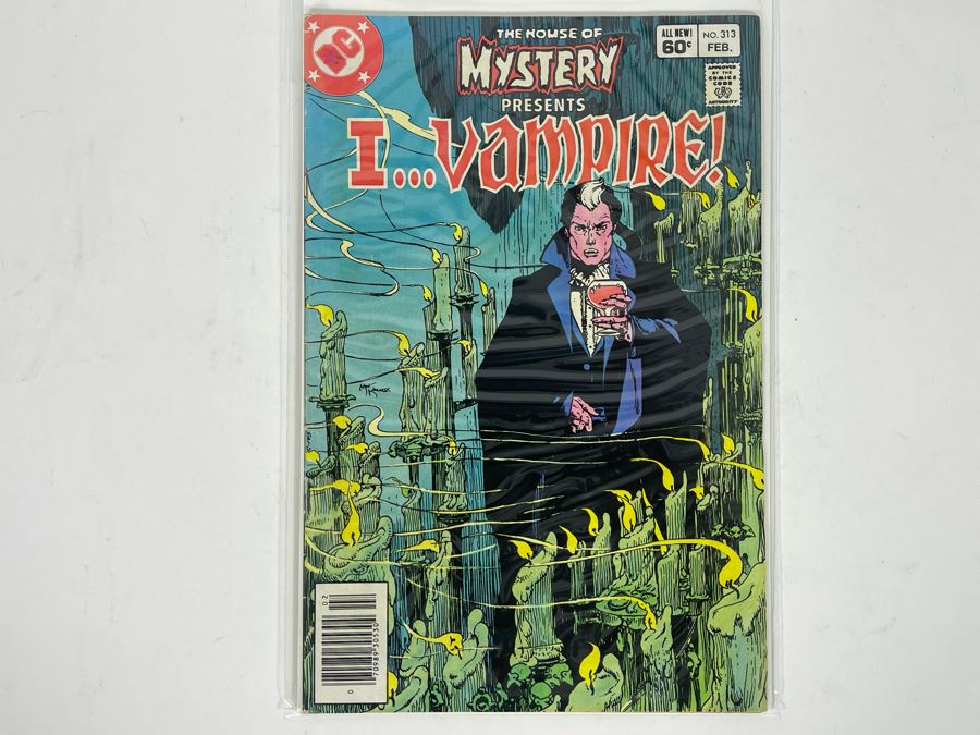 DC The House Of Mystery Presents I… Vampire! #313 Comic Book [Photo 1]