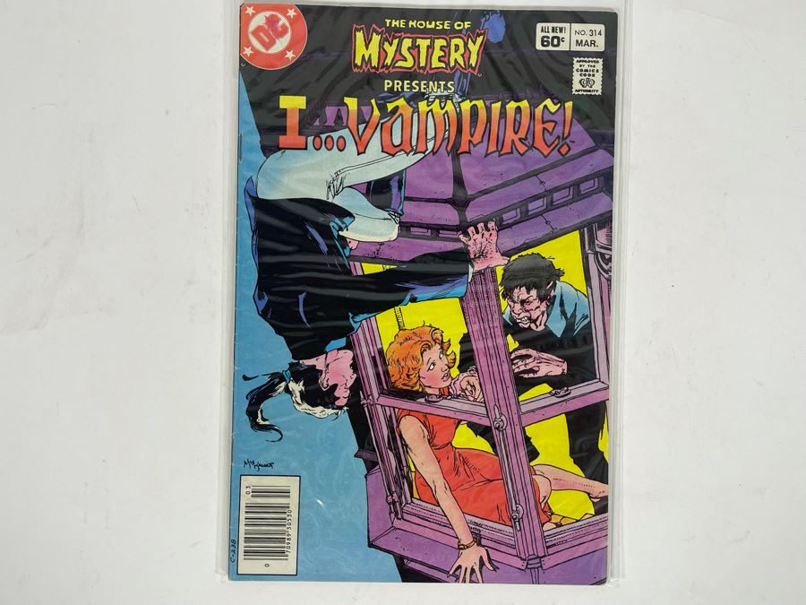 DC The House Of Mystery Presents I… Vampire! #314 Comic Book [Photo 1]