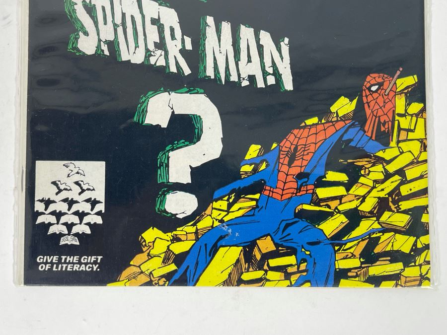 Marvel Web Of Spider-Man #18 Comic Book [Photo 4]