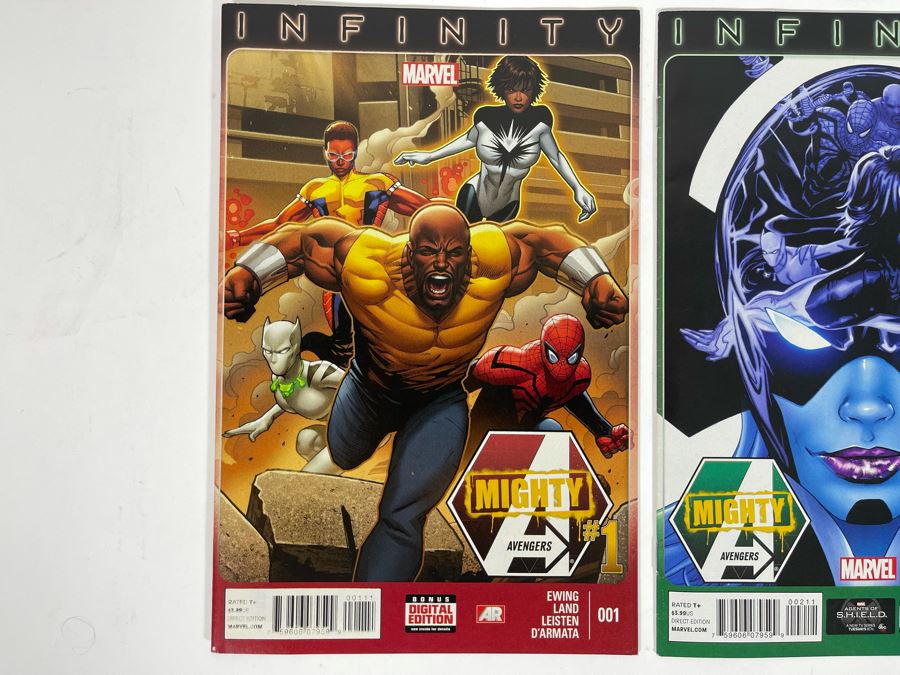 Infinity Mighty Avengers #1 And #2 Comic Books [Photo 2]