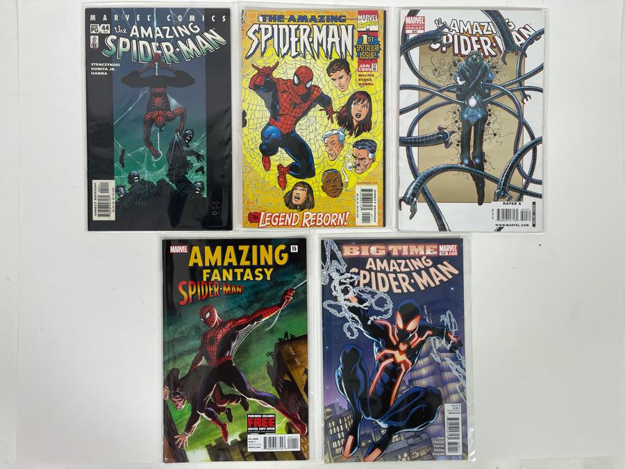 Six Spider-Man Comic Books [Photo 2]