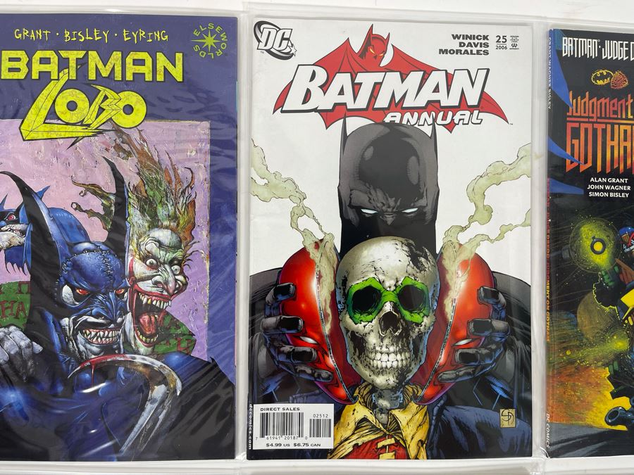 Eight DC Batman Comic Books And Graphic Novels [Photo 4]