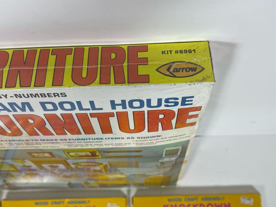 Vintage New Old Stock Doll House Furniture [Photo 6]