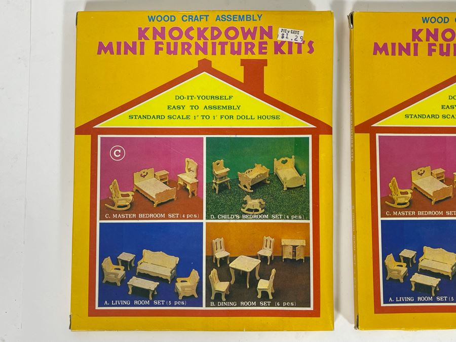 Vintage New Old Stock Doll House Furniture [Photo 8]