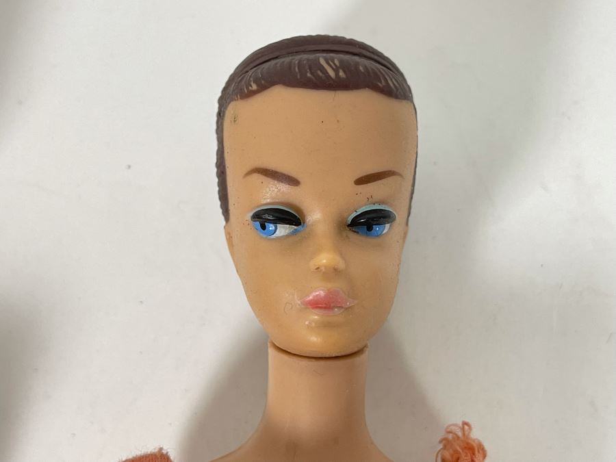 Vintage Early Sixties Barbie Dolls With Mark Barbie TM Pats Pend C MCMLVIII By Mattel Inc Feet Marked Japan (One Say Barbie R) - Possible Fashion Queen Barbie With No Wigs 11L [Photo 6]