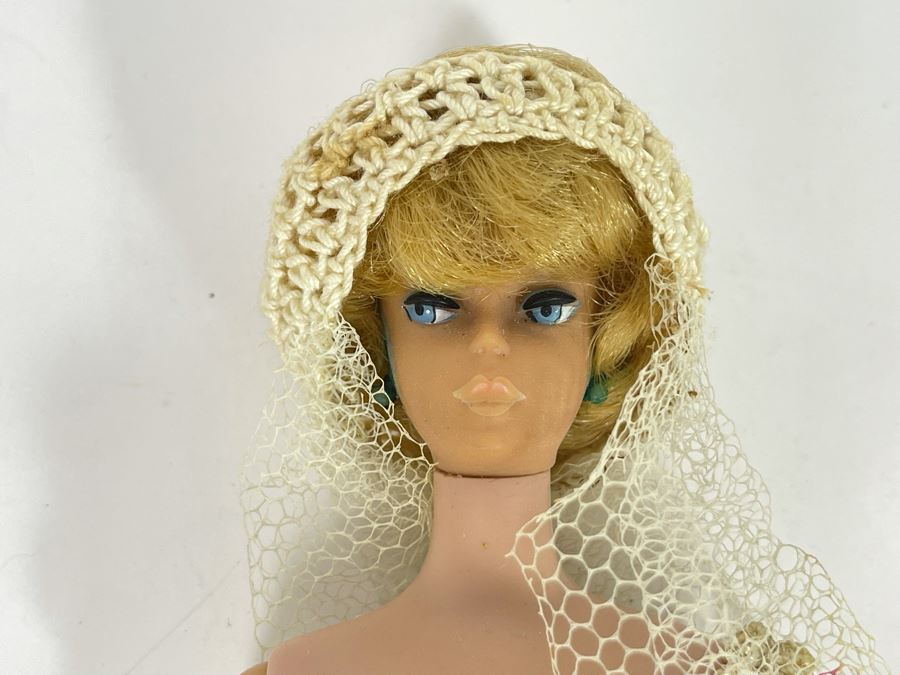 Vintage Early Sixties Barbie Doll Marked Barbie Pats Pend C MCMLVIII By Mattel Inc [Photo 4]