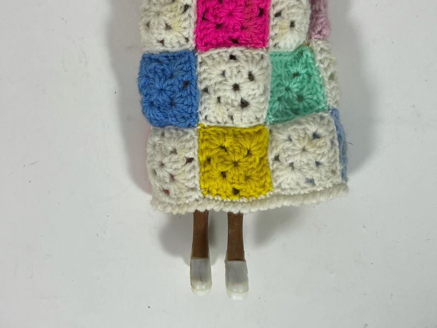 Vintage Julia Barbie Doll Marked C 1966 Mattel Inc Us Patented US Pat Pend Made In Japan [Photo 6]