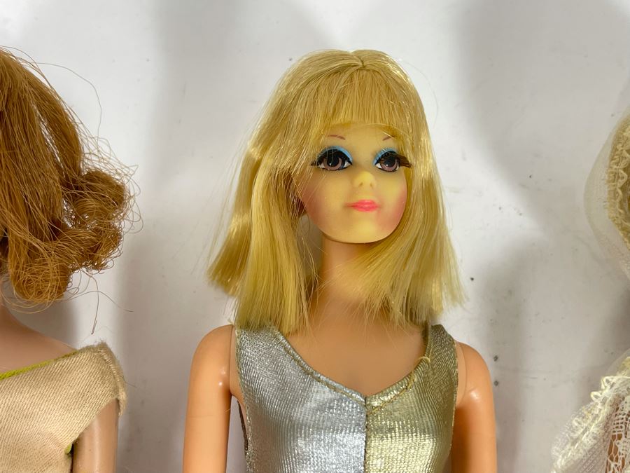 Collection Of Six Early Mattel Barbie Dolls: Marked (4) C 1966 Mattel Inc US Patented US Pat Pend Made In Japan And (2) Midge C 1962 Barbie C 1958 By Mattel Inc Patented [Photo 6]