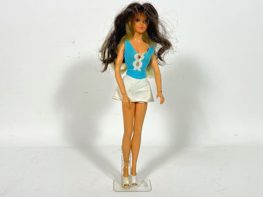 Vintage 1976 Ideal Tuesday Taylor Swivel Scalp Change Hair Color [Photo 2]