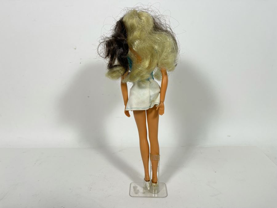 Vintage 1976 Ideal Tuesday Taylor Swivel Scalp Change Hair Color [Photo 9]