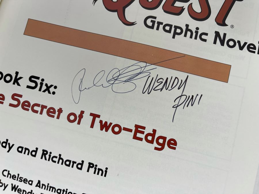 Signed Elf Quest Graphic Novel Book Six: The Secret Of Two-Edge And Elf Quest Comic Book #17 [Photo 4]