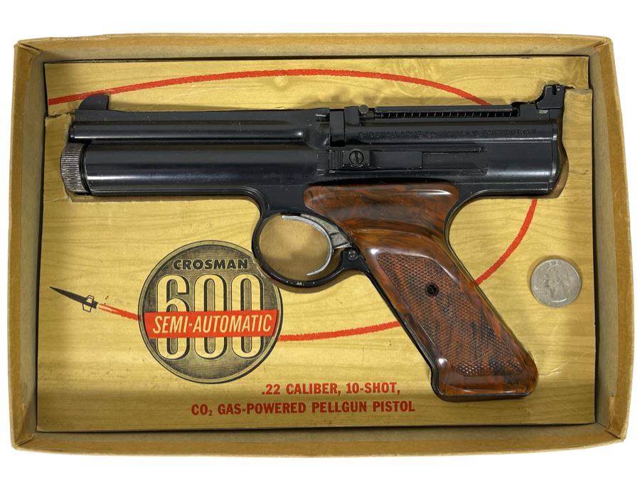 Collectible Vintage Crosman 600 Semi-Automatic .22 Caliber 10-Shot CO2 Gas-Powered Pellgun Pistol BB Gun With Original Box 11 X 7.5