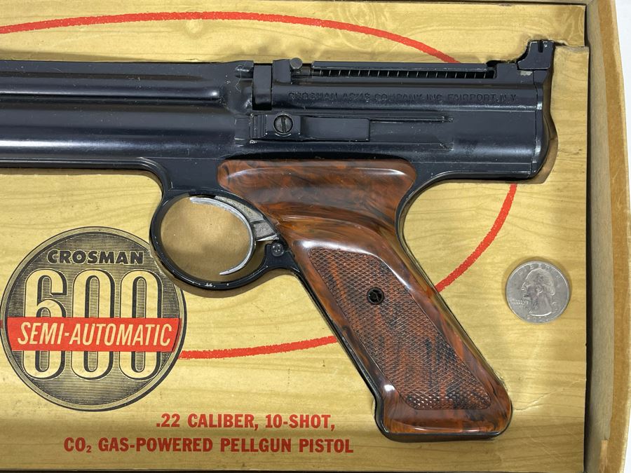 Collectible Vintage Crosman 600 Semi-Automatic .22 Caliber 10-Shot CO2 Gas-Powered Pellgun Pistol BB Gun With Original Box 11 X 7.5 [Photo 7]