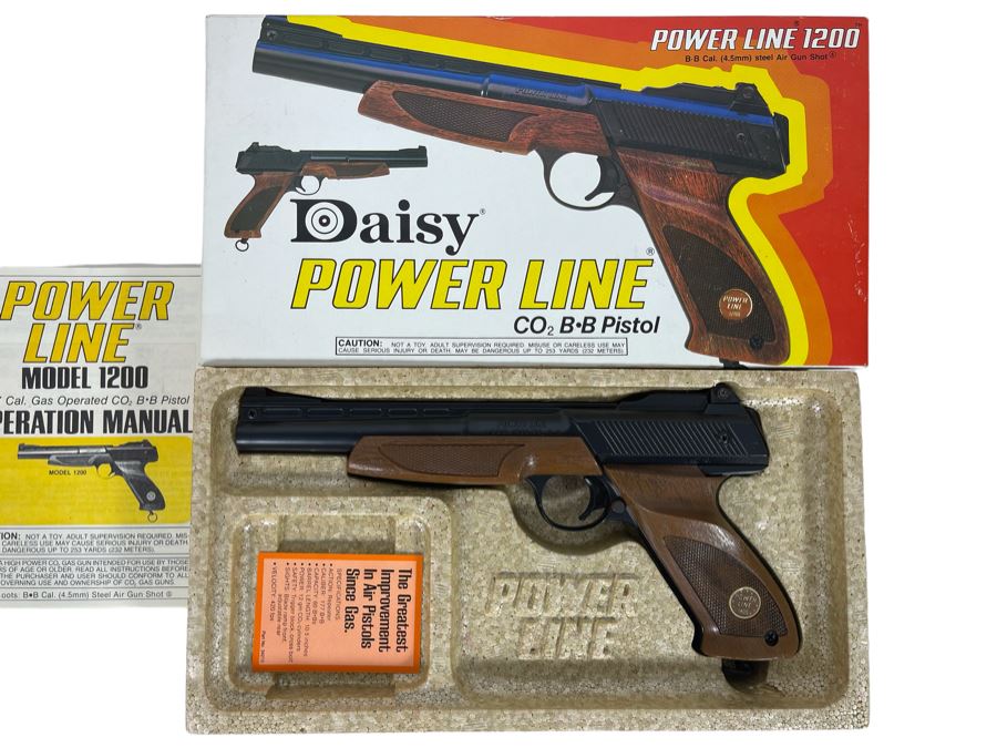 Collectible Vintage Daisy Power Line 1200 CO2 BB Pistol With Original Box