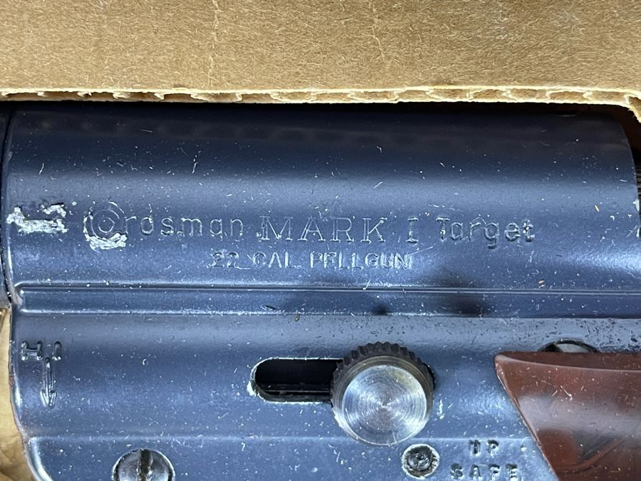 Collectible Vintage Crosman Mark I Pellgun Target Pisto .22 Caliber CO2 Power Single Shot BB Gun With Original Box [Photo 6]