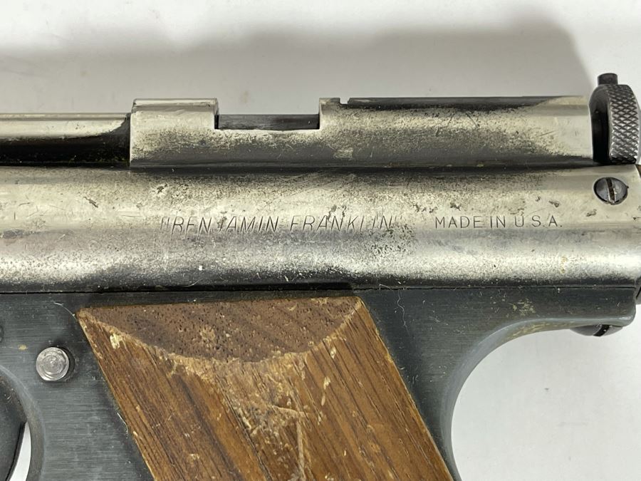 Pair Of Collectible Vintage Benjamin Target Pistols Model 137 BB Guns [Photo 5]