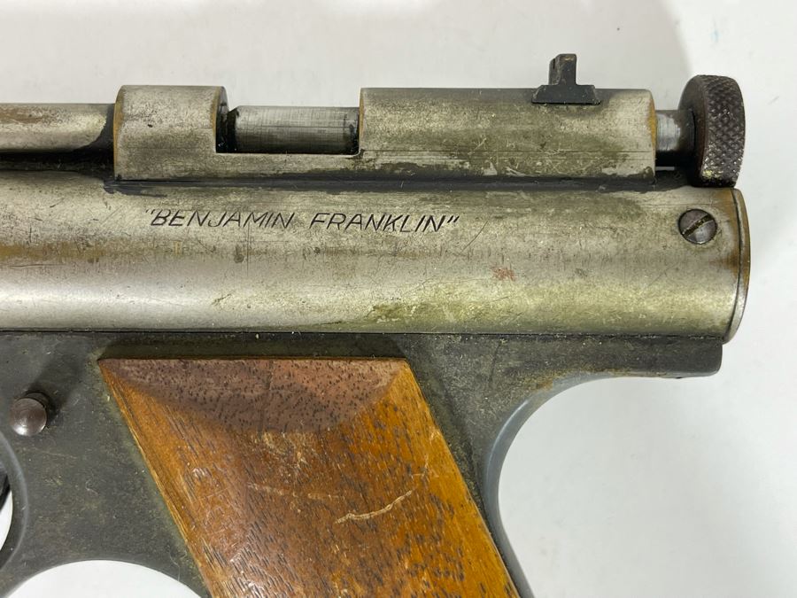 Collectible Vintage Benjamin Target Pistol Model 177 BB Gun [Photo 4]