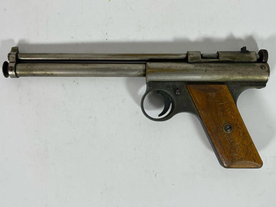 Collectible Vintage Benjamin Target Pistol Model 177 BB Gun [Photo 3]