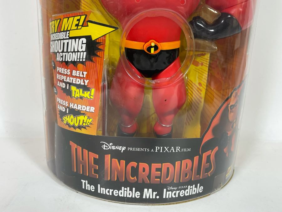 Disney The Incredibles  The Incredible Mr. Incredible New In Box 2004 Hasbro 10.5 X 14.5 [Photo 5]