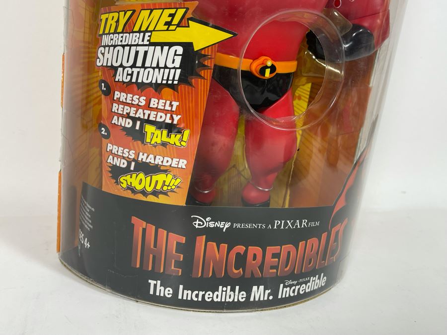 Disney The Incredibles  The Incredible Mr. Incredible New In Box 2004 Hasbro 10.5 X 14.5 [Photo 6]