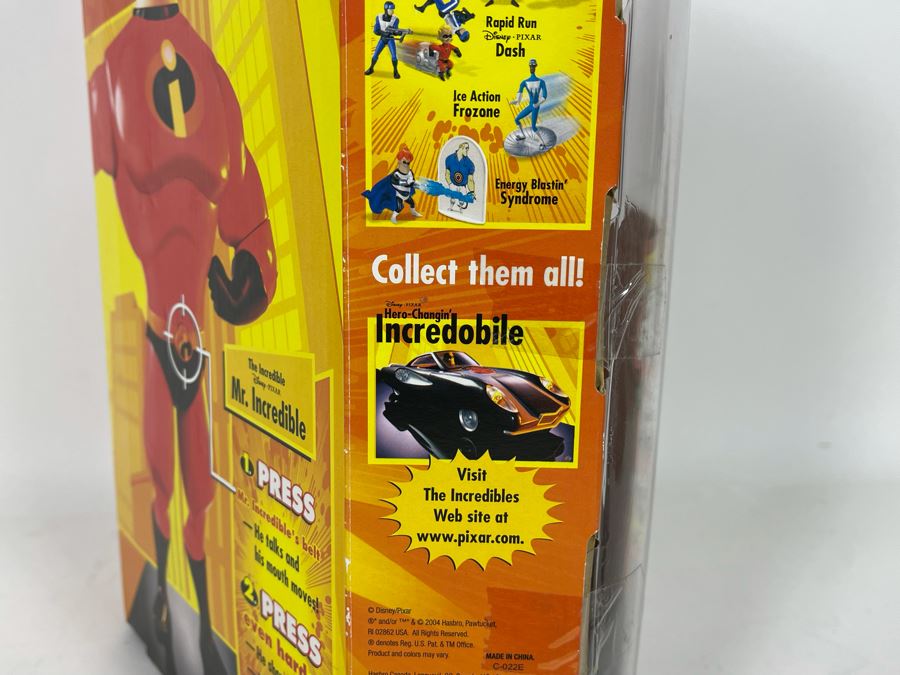 Disney The Incredibles  The Incredible Mr. Incredible New In Box 2004 Hasbro 10.5 X 14.5 [Photo 10]