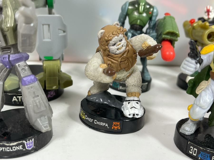 Huge Lot Of LFL Hasbro Attacktix Battle Masters Figures Star Wars Transformers Over 190 Figures In Bin Approximately 190 Figures [Photo 5]