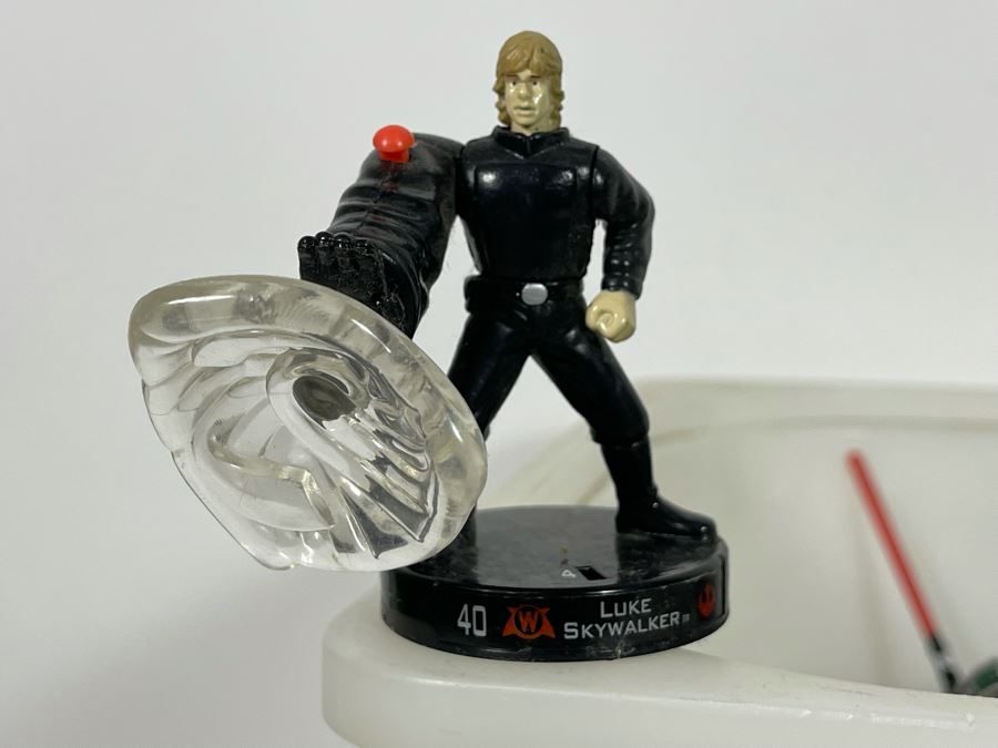 Huge Lot Of LFL Hasbro Attacktix Battle Masters Figures Star Wars Transformers Over 190 Figures In Bin Approximately 190 Figures [Photo 12]