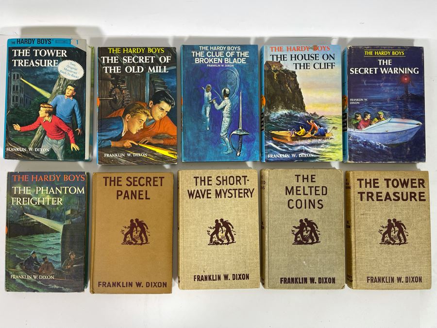 Collection Of Ten The Hardy Boys Franklin W. Dixon Books [Photo 2]