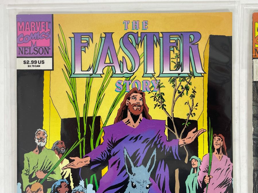 Pair Of Vintage Marvel Comic Books: The Life Of Christ And The Easter Story [Photo 3]