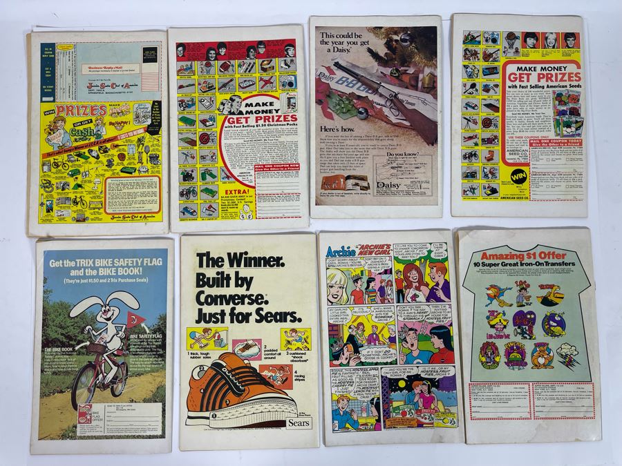 JUST ADDED - (4) Little Dot And (4) Archie’s T.V. Laugh Out Comic Books [Photo 11]