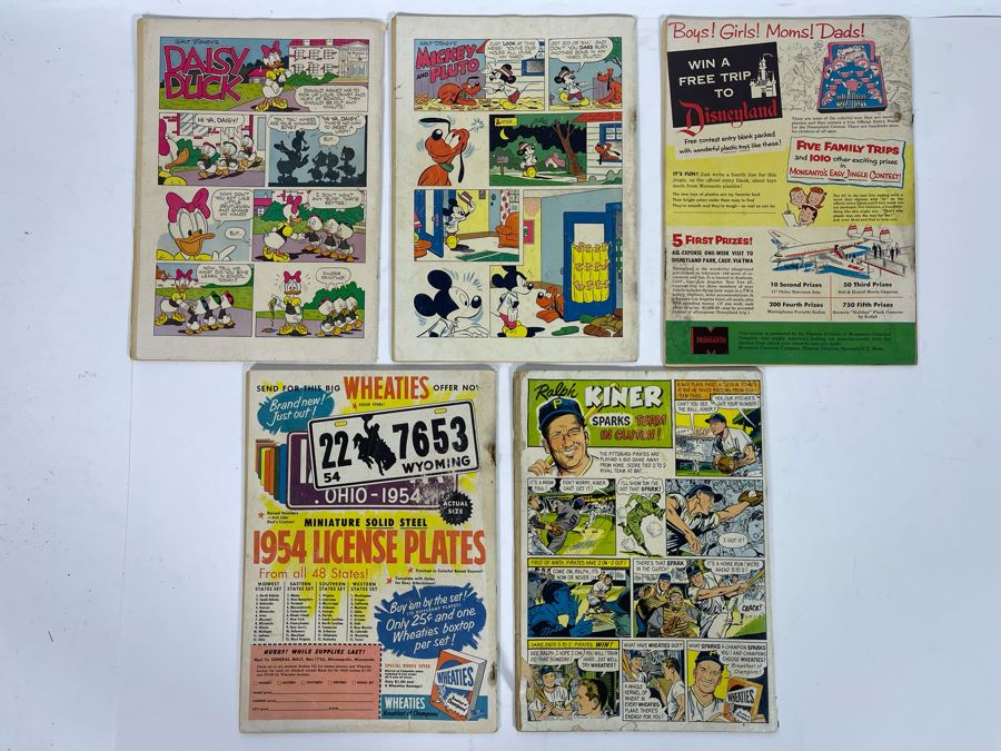 JUST ADDED - (5) Walt Disney’s Comics Comic Books [Photo 8]