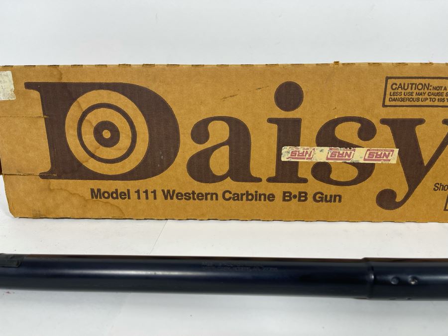 JUST ADDED - Collectible Daisy Model 111 Western Carbine BB Gun With Box [Photo 4]