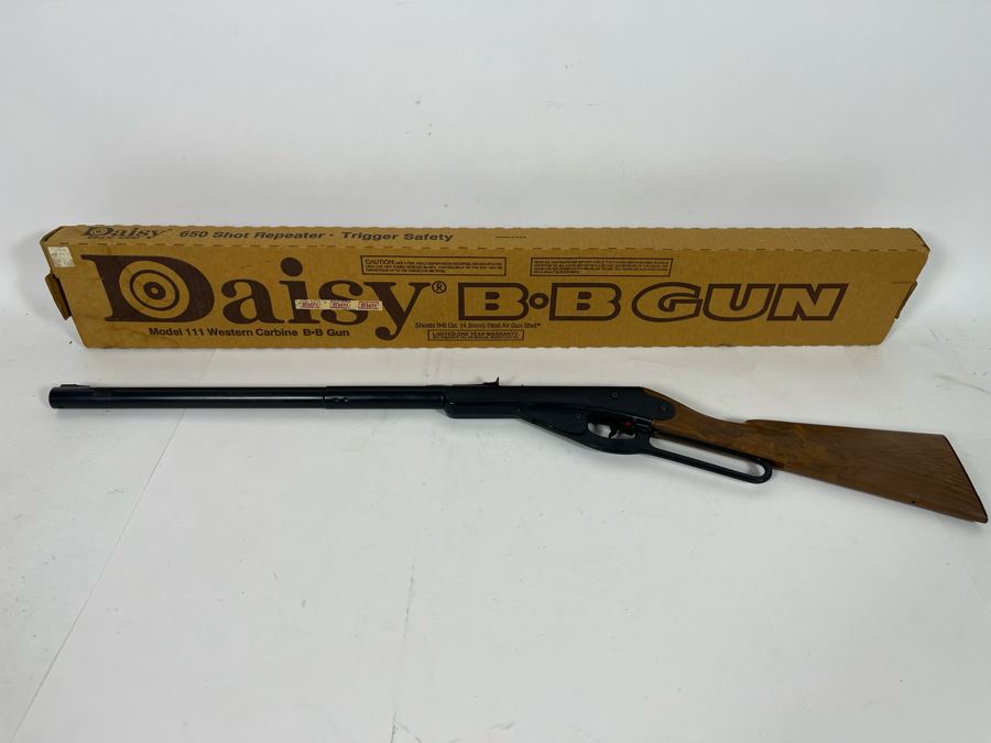 JUST ADDED - Collectible Daisy Model 111 Western Carbine BB Gun With Box [Photo 3]