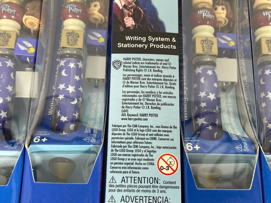 JUST ADDED - LEGO Harry Potter Collectible Pens With Store Display Merchandiser - 12 Pens Total [Photo 11]