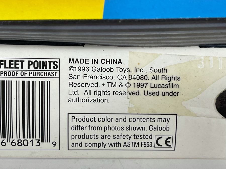 JUST ADDED - New Old Stock Star Wars Wampa With Hoth Cave Action Figure And Star Wars Micro Machines Aliens & Creatures Action Figures [Photo 9]