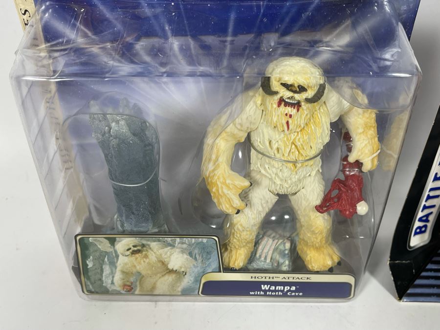 JUST ADDED - New Old Stock Star Wars Wampa With Hoth Cave Action Figure And Star Wars Micro Machines Aliens & Creatures Action Figures [Photo 3]