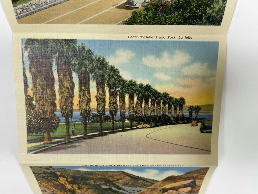 JUST ADDED - Four Vintage Souvenir Accordion Double-Sided Foldout Postcards: Chicago World’s Fair, Yellowstone National Park, California Desert Scenes And California Highways [Photo 19]