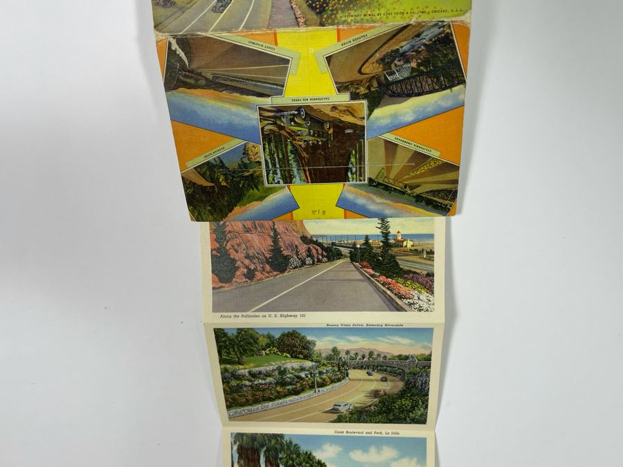 JUST ADDED - Four Vintage Souvenir Accordion Double-Sided Foldout Postcards: Chicago World’s Fair, Yellowstone National Park, California Desert Scenes And California Highways [Photo 17]