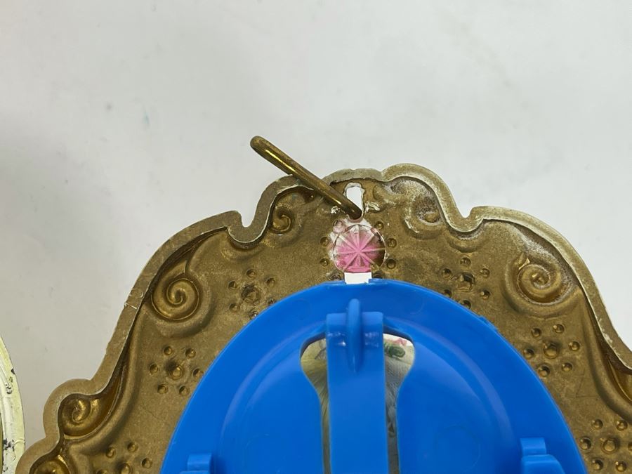 Collection Of Vintage 1960s Mattel Liddle Kiddles Dolls Toys And MEGO Watch - See Photos (One Of Lockets Has Broken Clasp) [Photo 23]