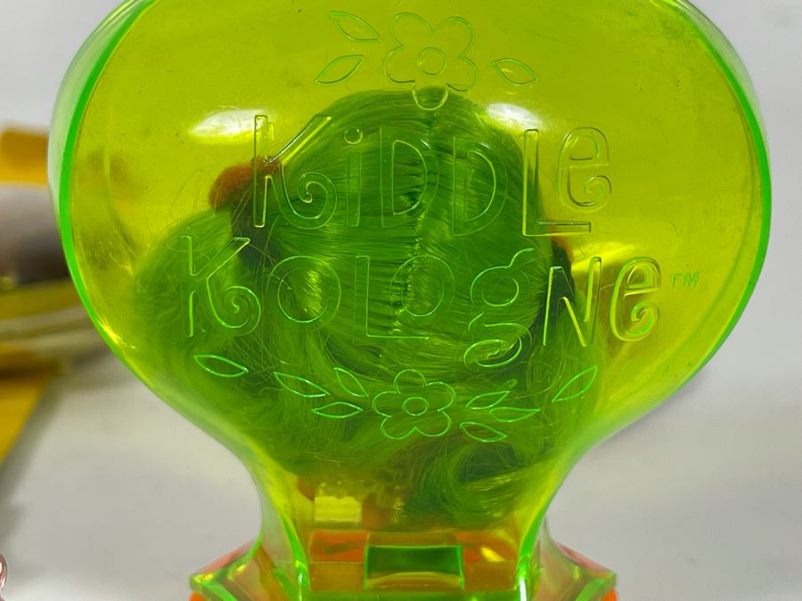 Collection Of Vintage 1960s Mattel Liddle Kiddles Dolls Toys And MEGO Watch - See Photos (One Of Lockets Has Broken Clasp) [Photo 14]