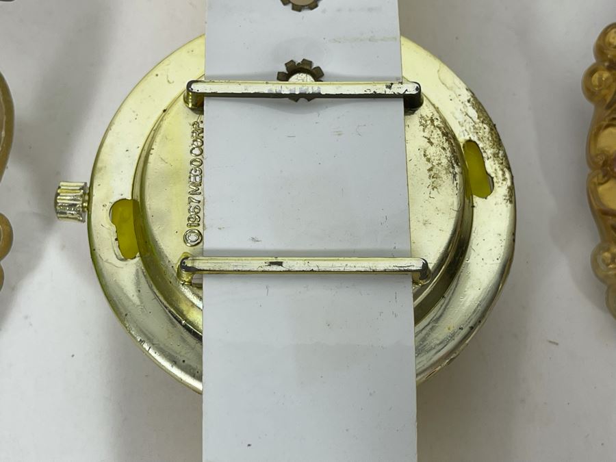 Collection Of Vintage 1960s Mattel Liddle Kiddles Dolls Toys And MEGO Watch - See Photos (One Of Lockets Has Broken Clasp) [Photo 20]