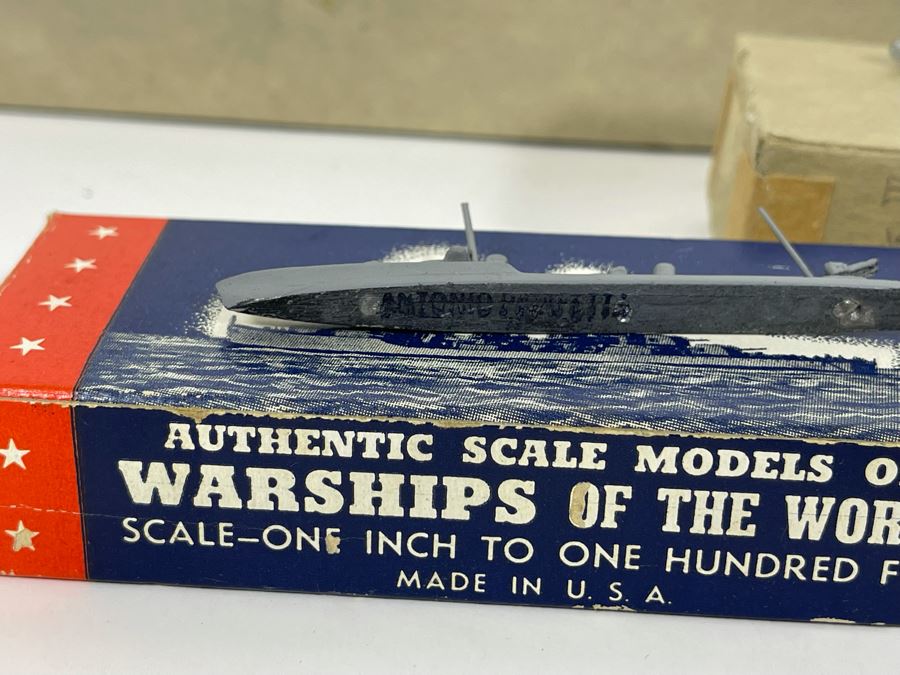 Vintage 1940s Collection Of Comet Metal Products Co Inc Authenticast Lead U.S. Navy Ship Identification Models (Some With Boxes) - See Photos [Photo 33]