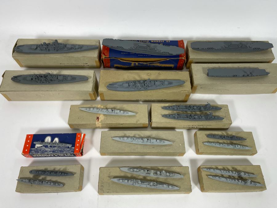 Vintage 1940s Collection Of Comet Metal Products Co Inc Authenticast Lead U.S. Navy Ship Identification Models (Some With Boxes) - See Photos [Photo 4]
