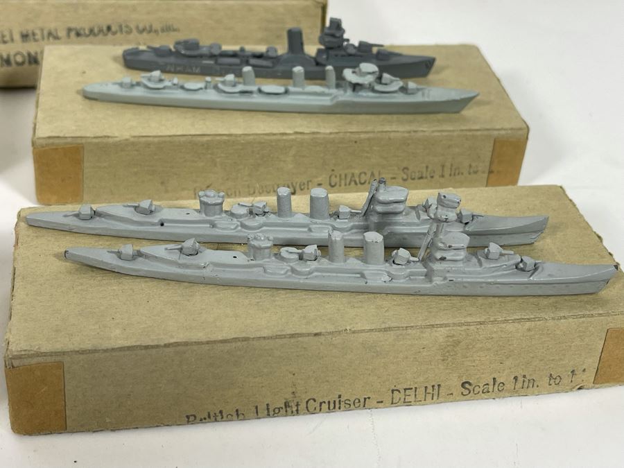Vintage 1940s Collection Of Comet Metal Products Co Inc Authenticast Lead U.S. Navy Ship Identification Models (Some With Boxes) - See Photos [Photo 24]