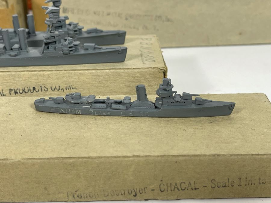 Vintage 1940s Collection Of Comet Metal Products Co Inc Authenticast Lead U.S. Navy Ship Identification Models (Some With Boxes) - See Photos [Photo 29]