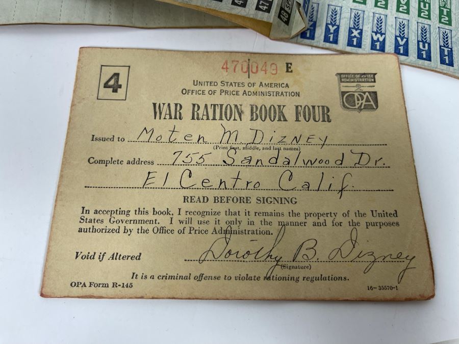Collection Of Unites States Of America War Ration Books With Stamps Books 1-4 - See Photos [Photo 23]