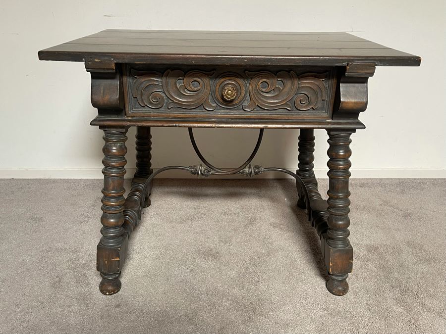 Vintage Carved Wooden Side Table With Drawer By Angelus Furniture Mfg