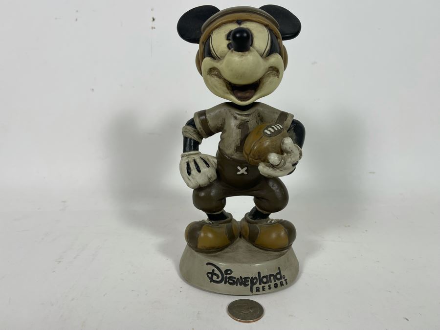 Disneyland Resorts Mickey Mouse Football Player Bobblehead Figurine 8H [Photo 3]
