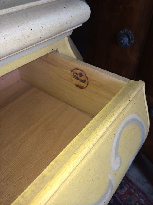 Drexel French Provincial China Cabinet w/ Lights [Photo 3]